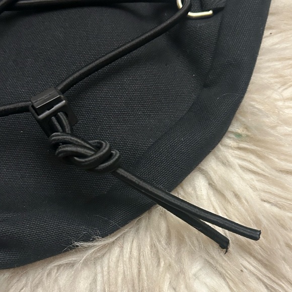 DULUTH PACK Sling Bag Outdoor Hiking Gear Everyday Use - Picture 5 of 15